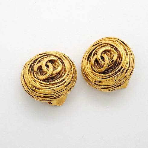 CC Logo Circle Clip-On Earrings Metal Gold-Tone Metal