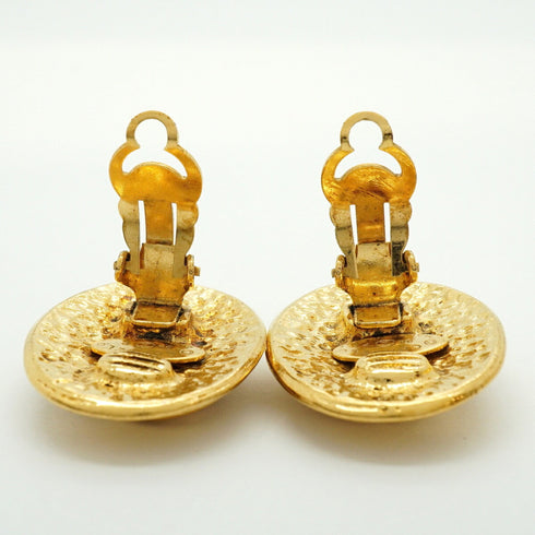 CC Logo Oval Clip-On Earrings Metal Gold-Tone Metal