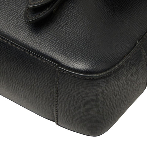 Hendley Messenger Bag Leather Medium