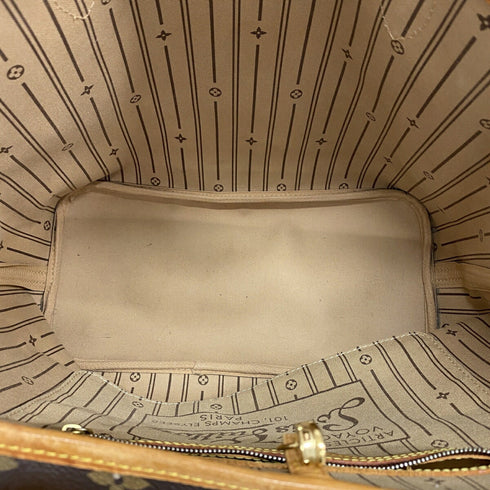 Neverfull Tote Monogram Canvas MM