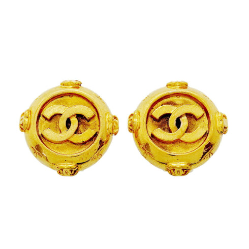 CC Logo Circle Clip-On Earrings Metal Gold-Tone Metal