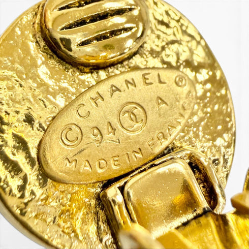 CC Logo Clip-On Earrings Metal Gold-Tone Metal