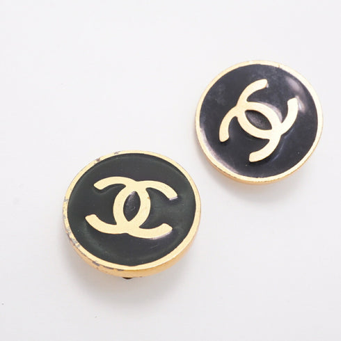 CC Logo Circle Clip-On Earrings Metal Gold-Tone Metal