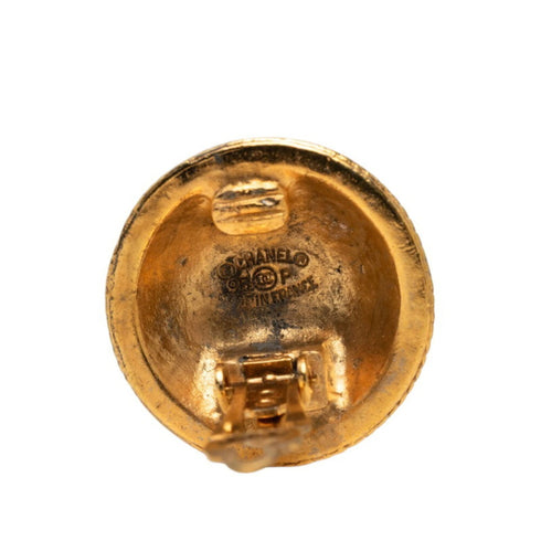 CC Logo Round Clip-On Earrings Metal Gold-Tone Metal