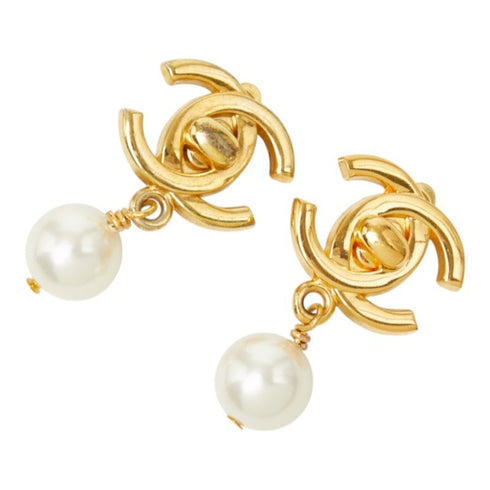 CC Logo Turnlock Clip-On Earrings Gold-Tone Metal Gold-Tone Metal