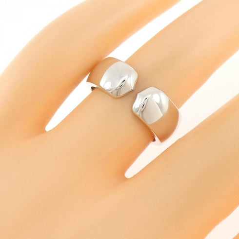 C2 Ring 18K White Gold