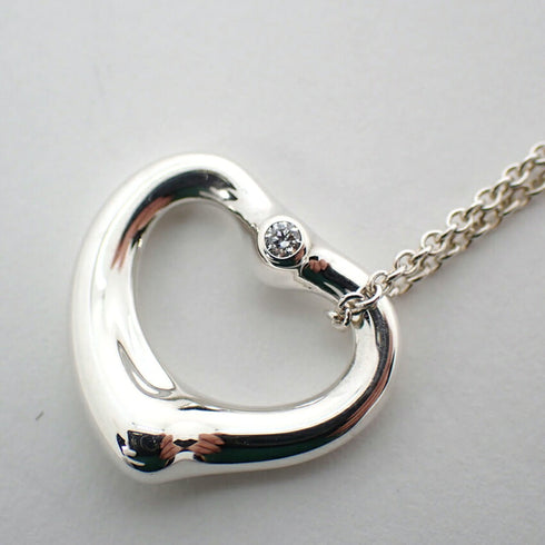 Pendant Necklace Sterling Silver with Diamond