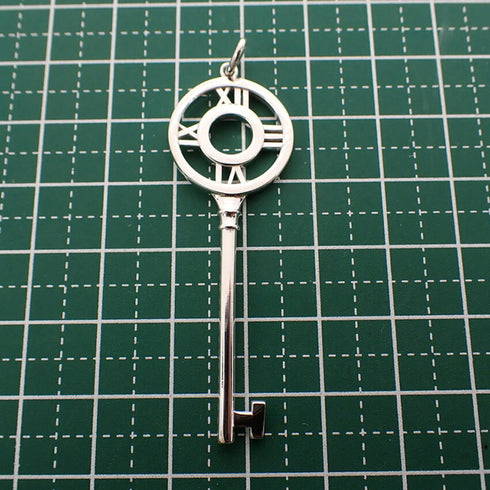 Atlas Pendant Necklace Sterling Silver