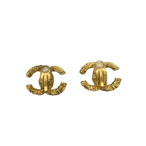 CC Logo Clip-On Earrings Metal Gold-Tone Metal