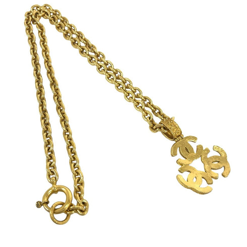 Vintage Pendant Necklace Metal Vintage Triple Coco Motif