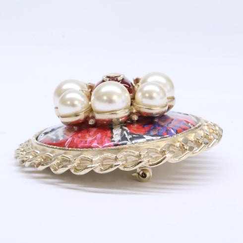 CC Logo Round Brooch Metal