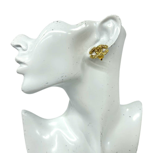 CC Logo Clip-On Earrings Metal Gold-Tone Metal