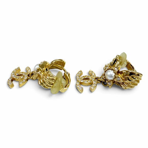 CC Logo Star Clip-On Earrings Metal Gold-Tone Metal