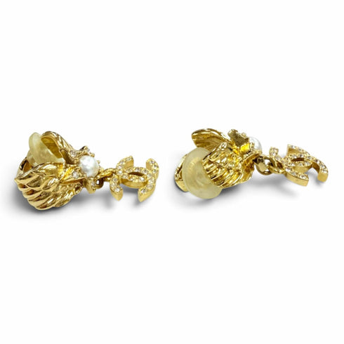 CC Logo Star Clip-On Earrings Metal Gold-Tone Metal