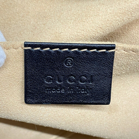 GG Marmont Shoulder Bag Matelasse Leather Small