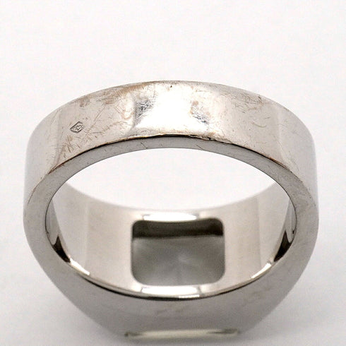 Band Ring 18K White Gold with Moonstone