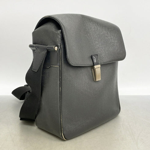 Yaranga Messenger Bag Taiga Leather Medium