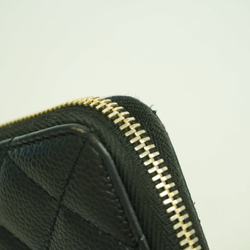 Zip Around Wallet Quilted Caviar Long