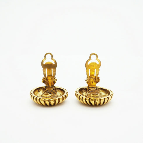 CC Logo Circle Clip-On Earrings Metal Gold-Tone Metal