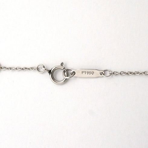 Solitaire Pendant Necklace Platinum with Diamond