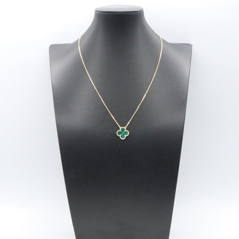 Vintage Alhambra Pendant Necklace 18K Yellow Gold and Malachite