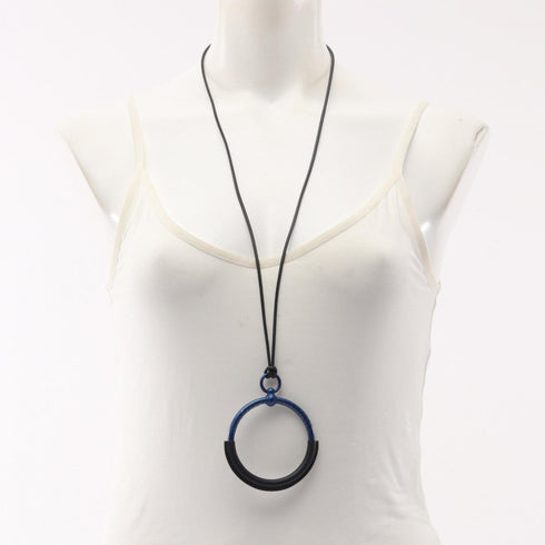 Loop Grand Pendant Necklace Leather and Metal Black Blue
