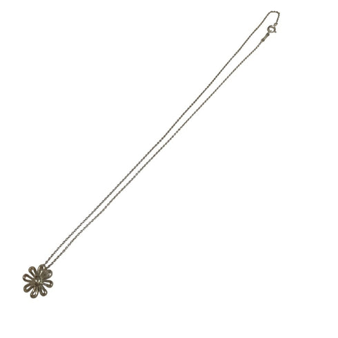 Daisy Pendant Necklace Sterling Silver