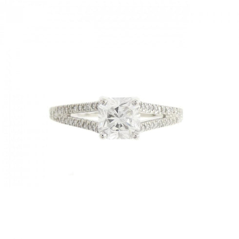 Lucida Ring Platinum with Diamond