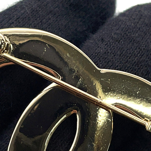 CC Logo Brooch Gold-Tone Metal