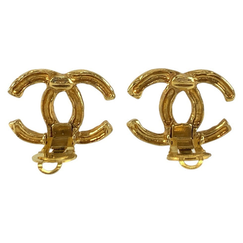 CC Logo Clip-On Earrings Metal Gold-Tone Metal