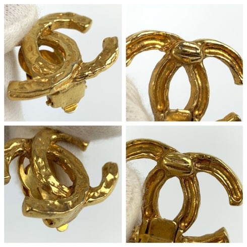 CC Logo Clip-On Earrings Metal Gold-Tone Metal