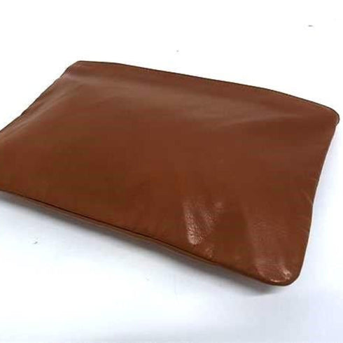 Flamenco Knot Clutch Leather Medium