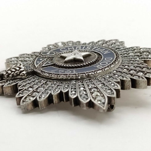 Brooch Silver Metal With Rhinestone