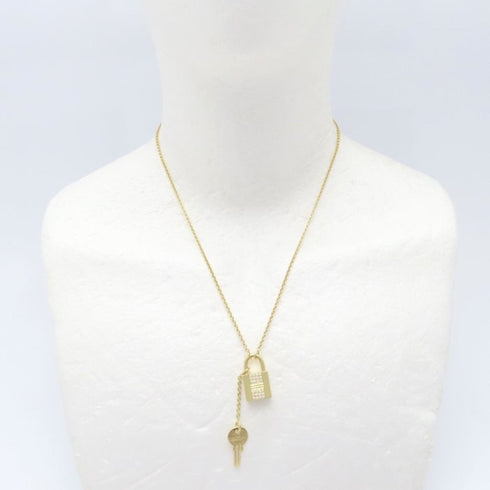 Cadena Pendant Necklace 18K Yellow Gold with Diamond
