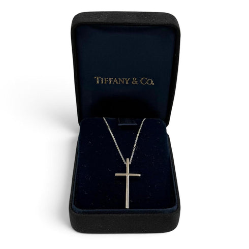 Cross Pendant Necklace 18K White Gold