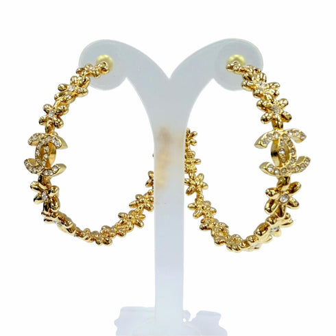 CC Logo Hoop Flower Earrings Metal Gold-Tone Metal