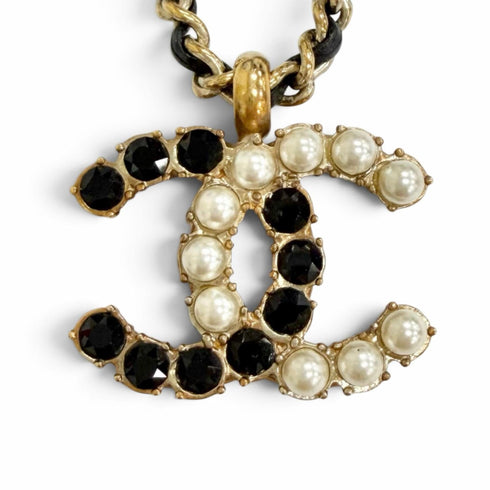 CC Logo Chain Pendant Necklace Gold-Tone Metal