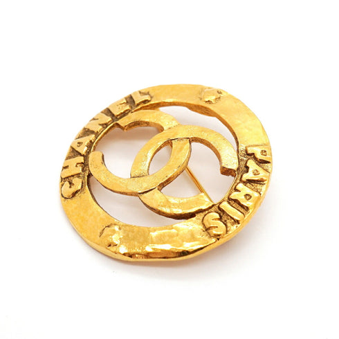 CC Logo Circle Brooch Metal