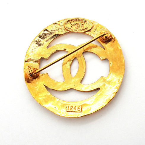 CC Logo Circle Brooch Metal