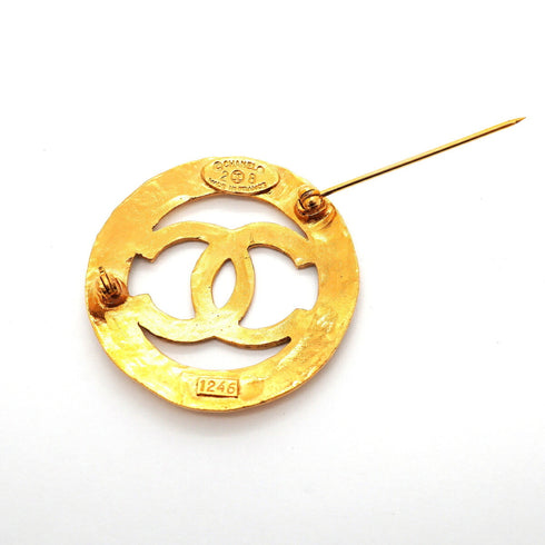 CC Logo Circle Brooch Metal