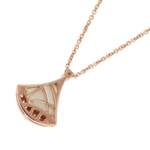 Pendant Necklace 18K Rose Gold with Mother of Pearl and Diamond