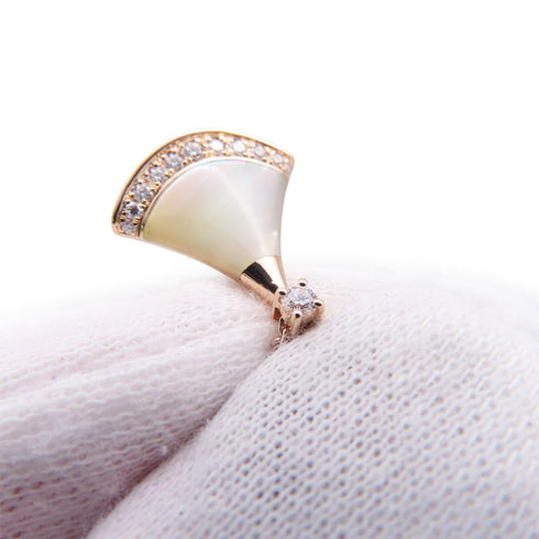 Pendant Necklace 18K Rose Gold with Mother of Pearl and Diamond
