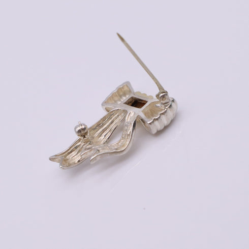 Twist Ribbon Brooch Gold and Sterling Silver