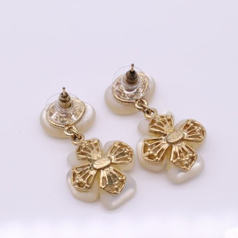 Earrings Camellia Gold-Tone Metal