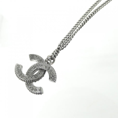 Pendant Necklace Metal Black
