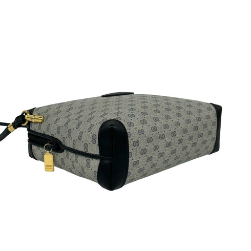 Web Strap Zip Messenger Bag GG Canvas Medium