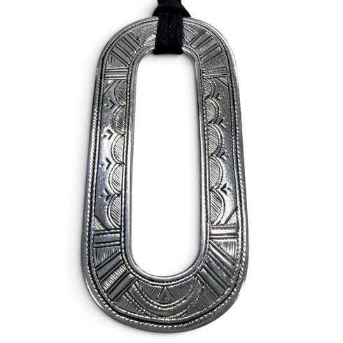 Pendant Necklace Leather Black and Silver