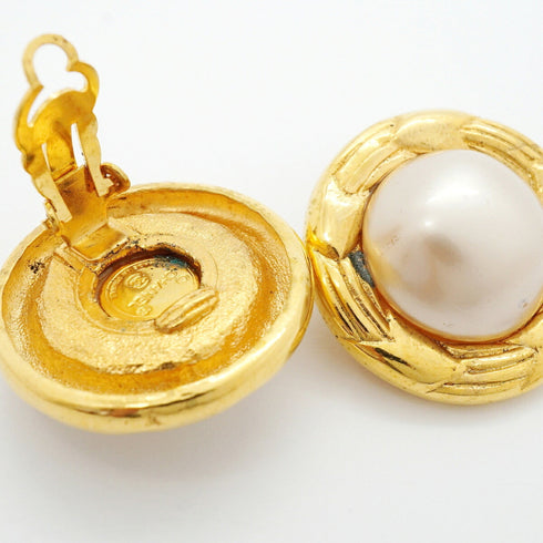 Clip-On Earrings Pearl Clip-On Gold-Tone Metal