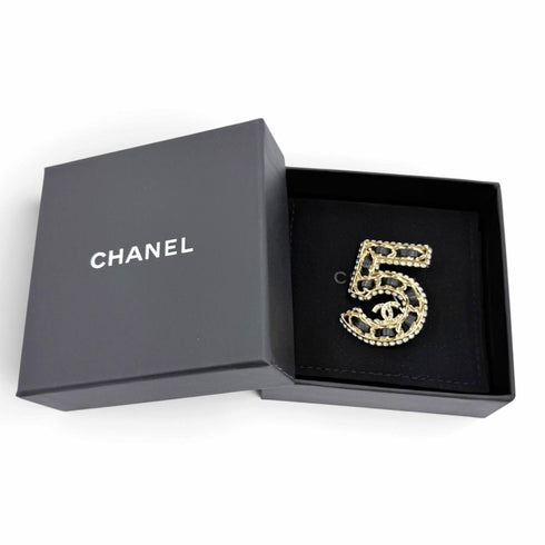 CC Logo Brooch Gold-Tone Metal