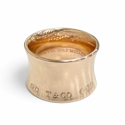 Ring Metal Gold Tone